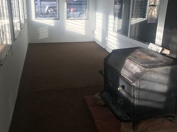 4th image of 2377 Wyoming Ave