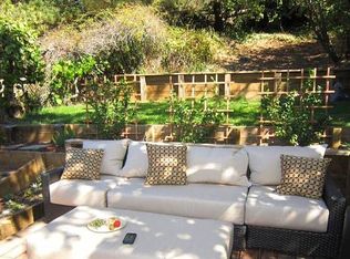 6906 Outlook Ave, Oakland, CA