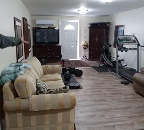 XTRA LONG LIV/DINE AREA