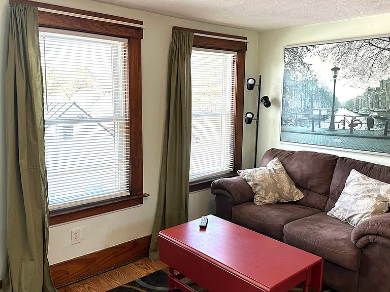 30 Dana St #A — Photo 16