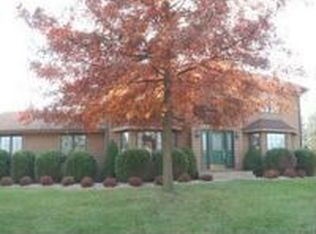 6112 Muirfield Ln, Rockford, IL 61114