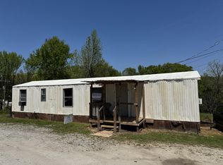 25 Hindman St, Pelzer, SC 29669