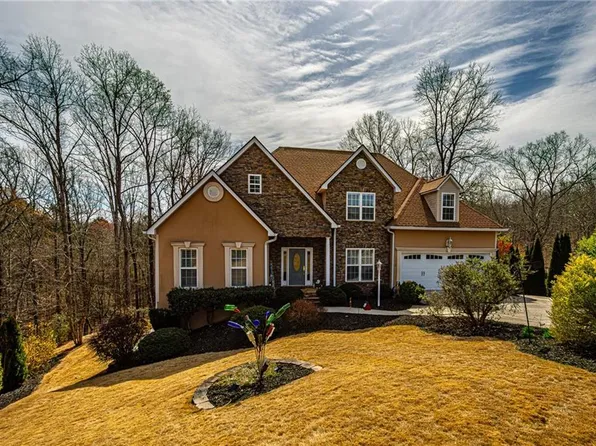 3718 Pebble Creek Point, Gainesville, GA 30506