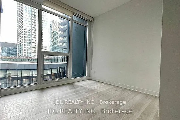 90 Queens Wharf Rd #310 — Photo 8