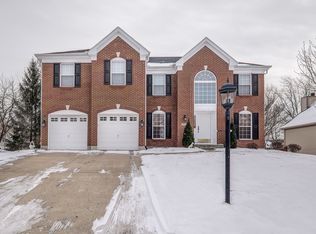1982 N Sheffield Dr, Bellbrook, OH 45305