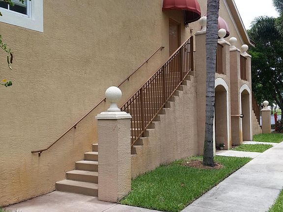 2nd image of 4241 San Marino Blvd APT 202