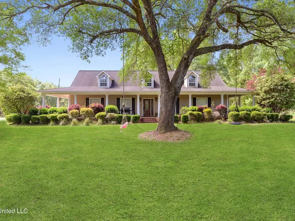 7790 Coleman Homestead Rd, Moss Point, MS 39562