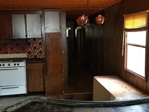 5th image of 5448 Wales Ave
