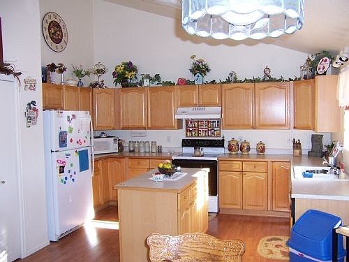 3rd image of 6770 Blazing Trail Dr