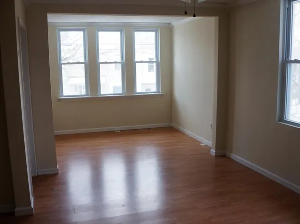 910 5th St, Oakmont, PA 15139