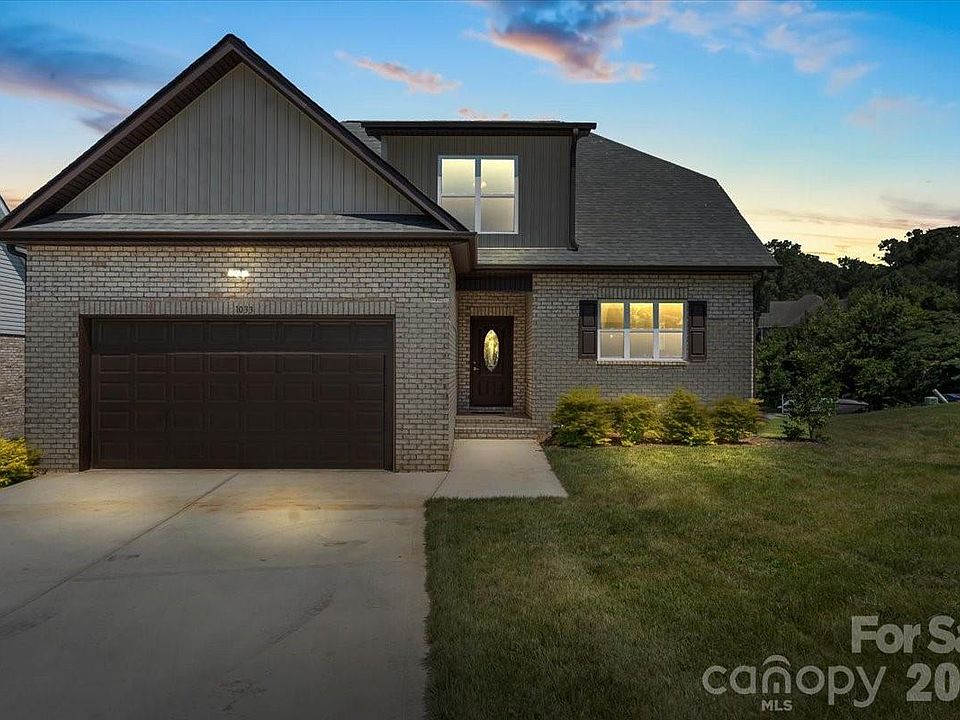 1st image of 1033 12th Avenue Dr NW