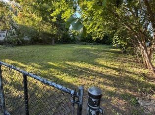 213 1st St W, Cornwall, ON K6J1C4