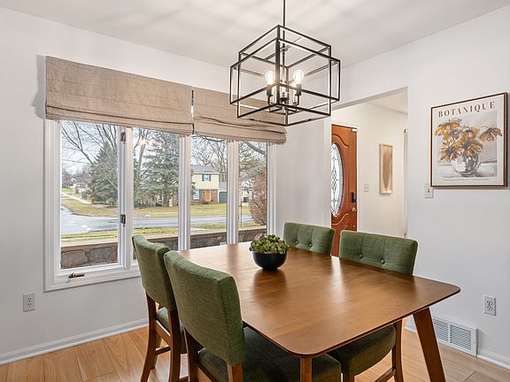 5th image of 2183 Fawnwood Dr SE