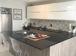 1341 SW 74th Ave, Miami, FL 33144