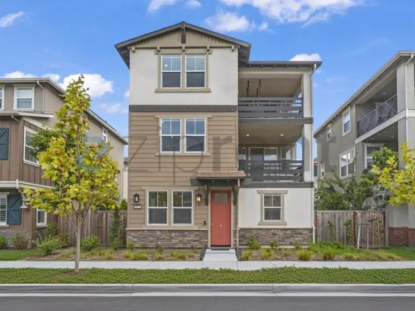 9102 Headlands Ave, Newark, CA 94560