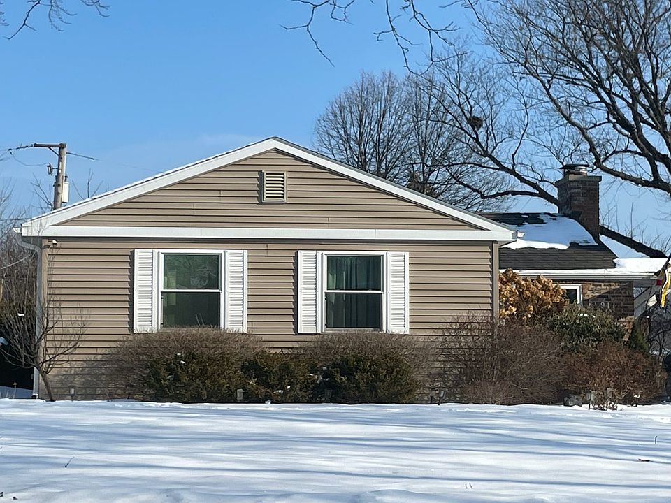 1st image of 917 Woodward Ave