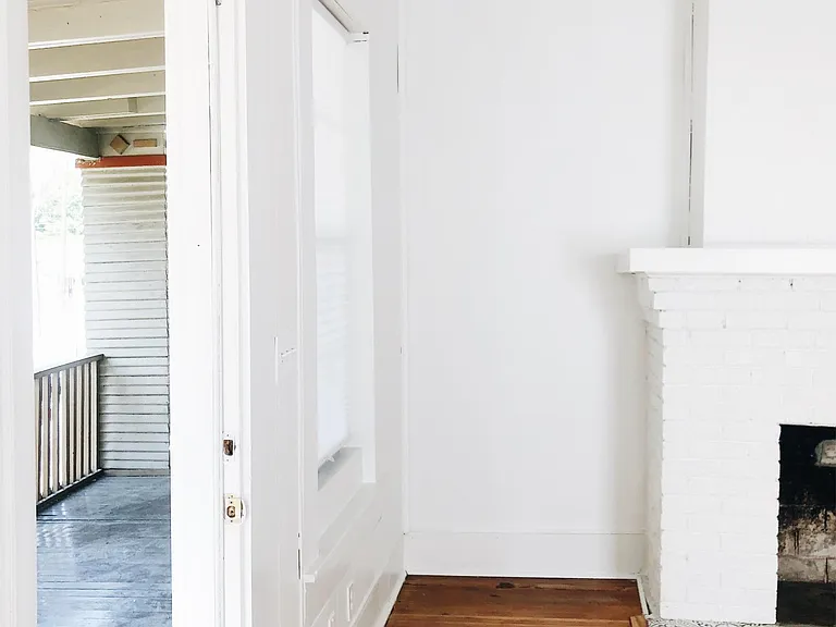 1114 W Russell Pl — Photo 16