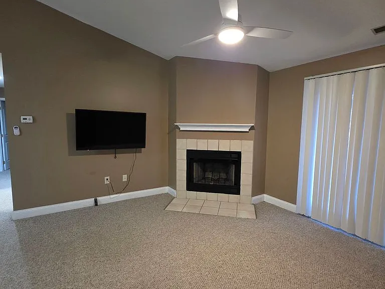 2809 Waters Edge Dr #260 — Photo 3