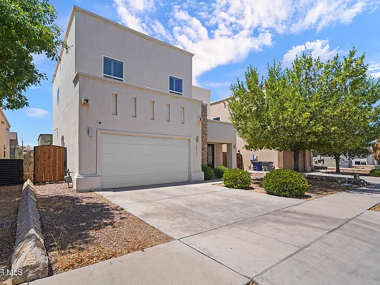 13012 Birdsview Cir — Photo 2