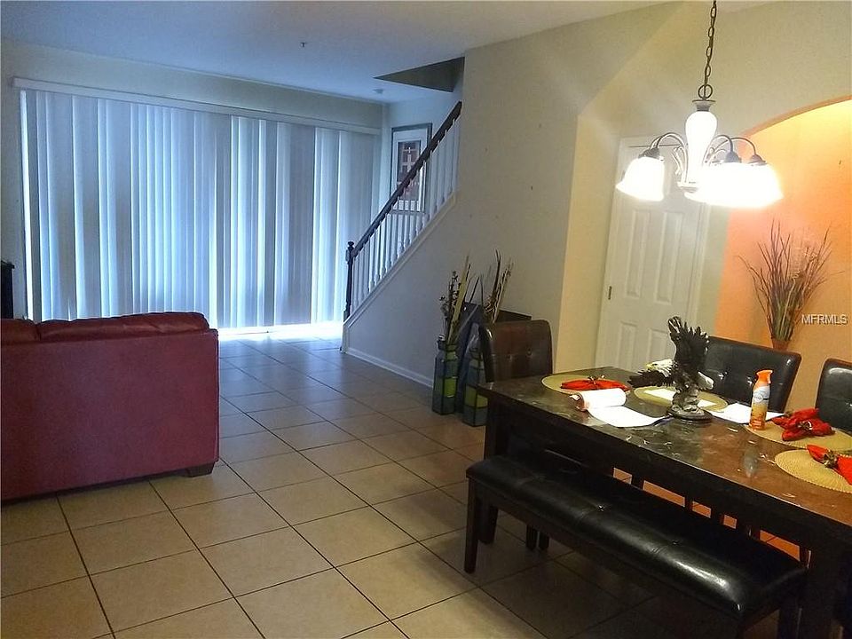 2nd image of 3017 Ashland Ln S
