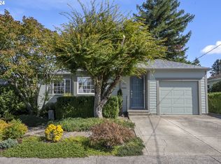 3734 SE 74th Ave, Portland, OR 97206