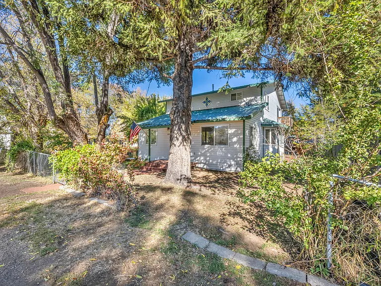 604 Pine St — Photo 65