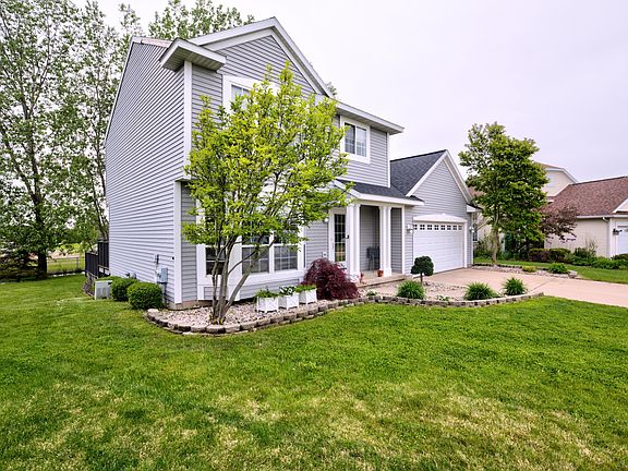 2nd image of 11558 Waterford Ct