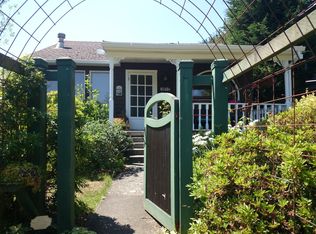 3815 40th Ave SW, Seattle, WA 98116