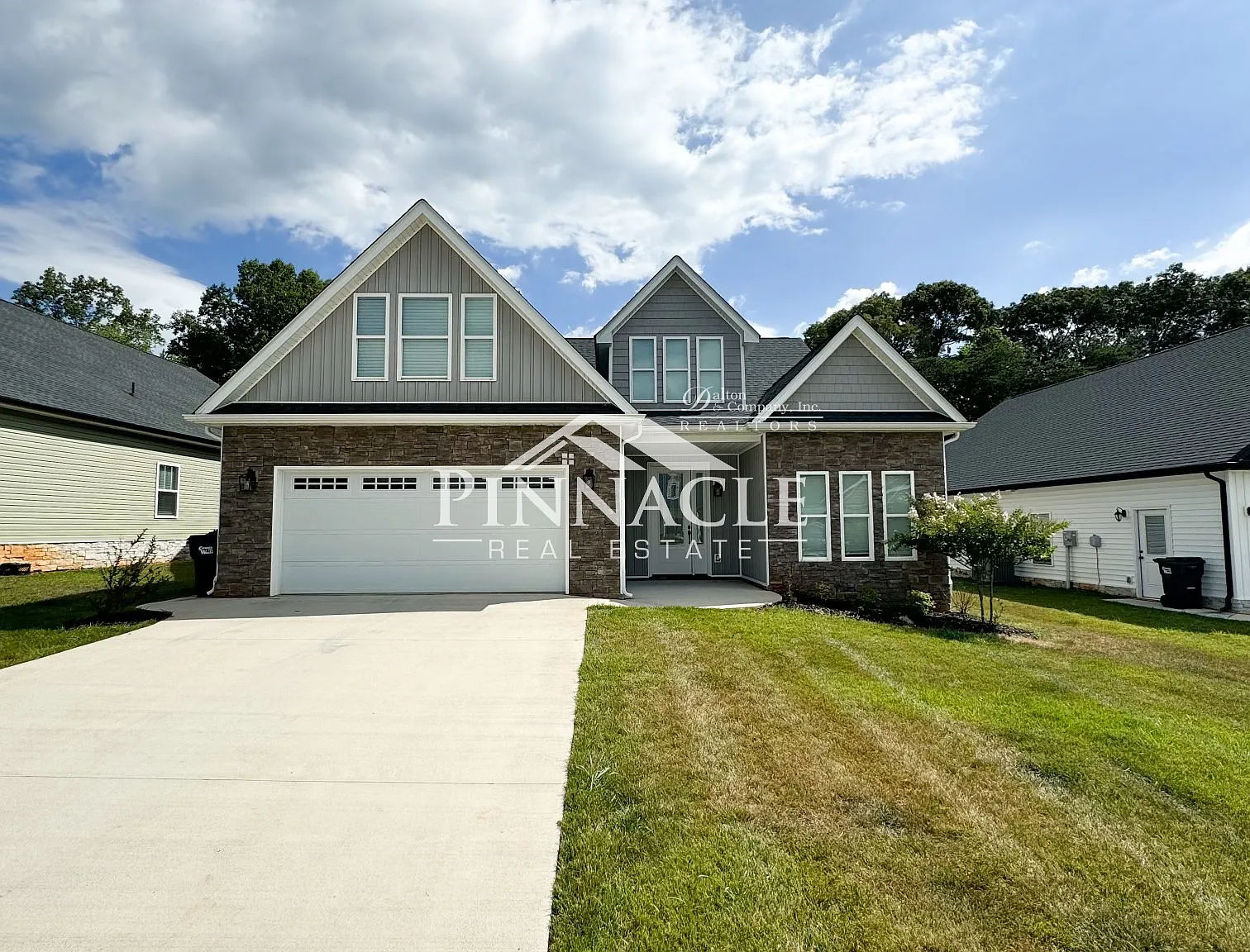 5 bed, 2.5 bath, 3012 sqft, $3,250 — Photo 1