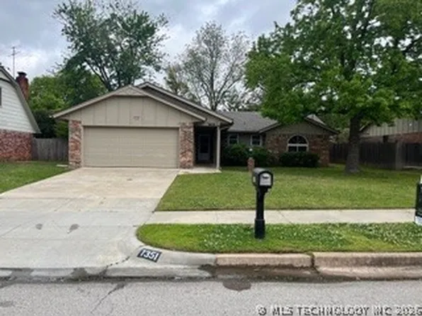 7351 E 76th St, Tulsa, OK 74133