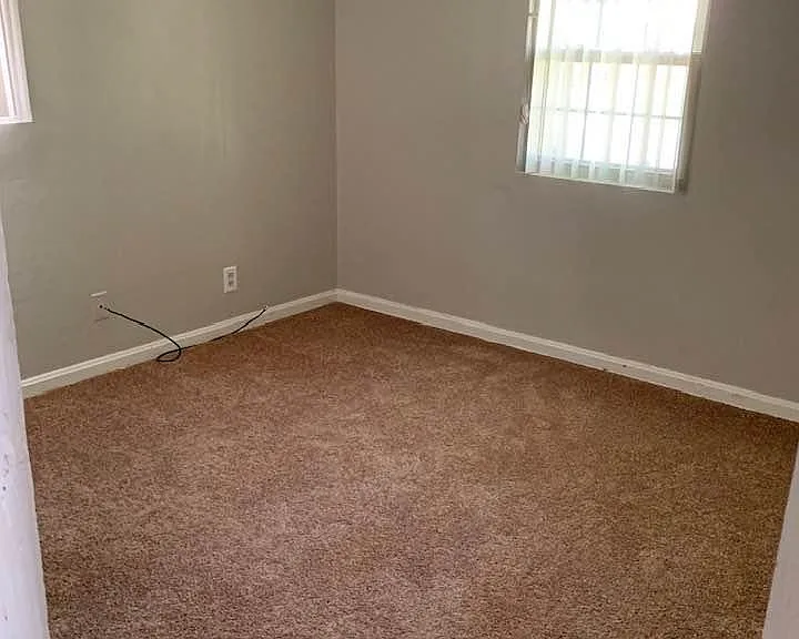 9211 Floral Ave — Photo 9