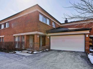 542 Milford Rd, Deerfield, IL 60015