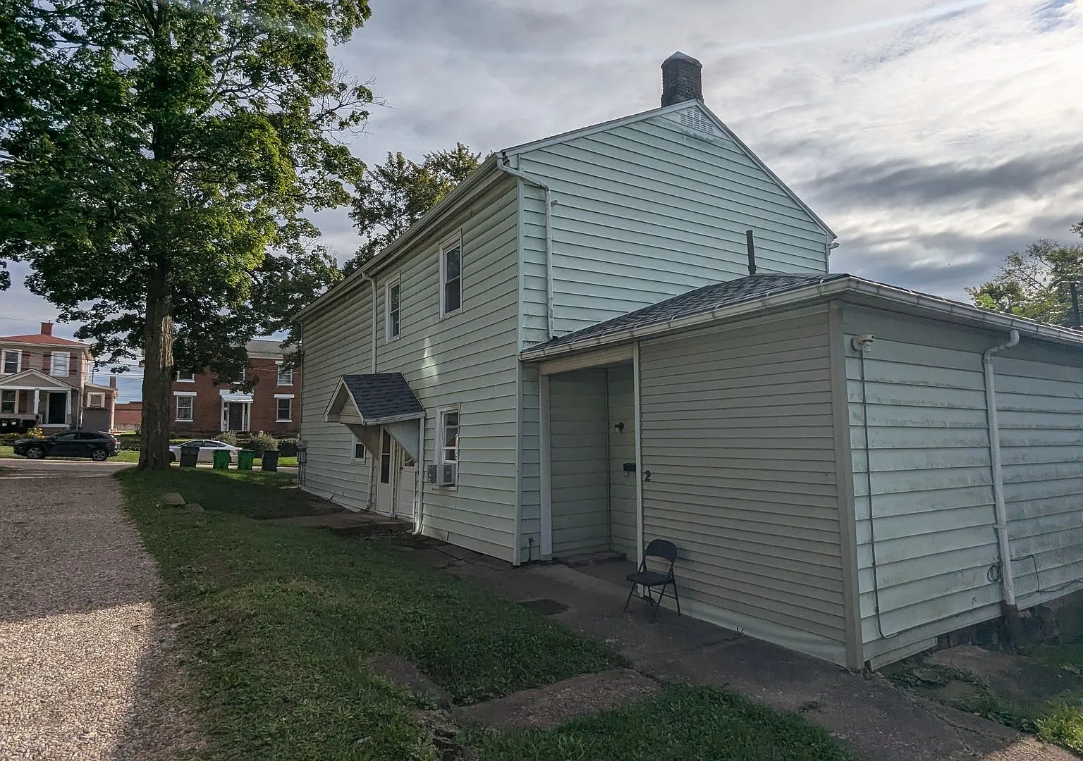 One-bedroom, one-bath apartment near downtown Massillon — Photo 2