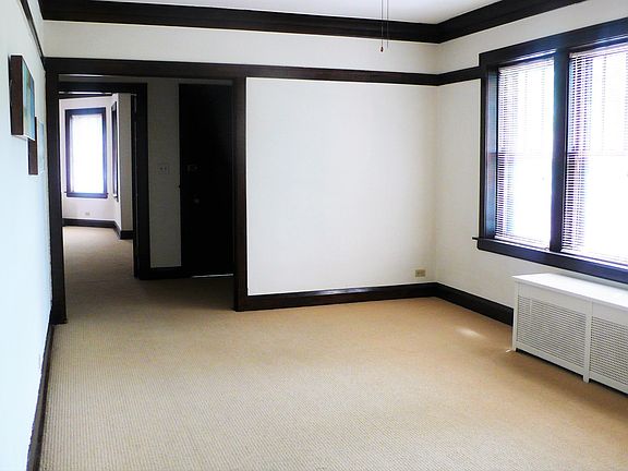Dininig Room facing foyer into Living Rm.