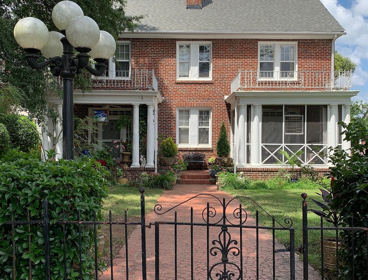 23 E Earle St, Greenville, SC 29609 Zillow