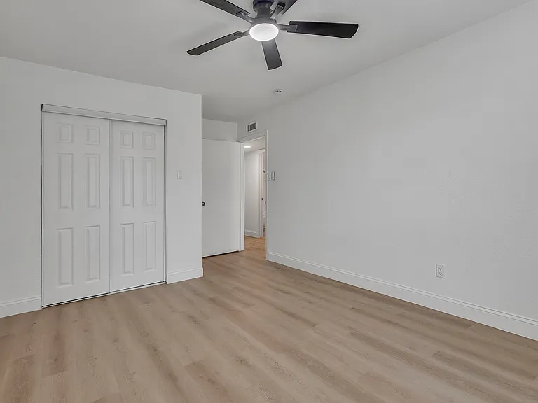 5440 Slay Dr — Photo 21