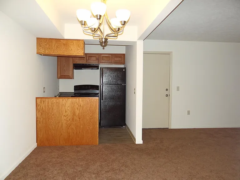 White Oaks Apartments — Photo 20