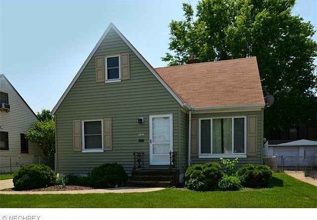 1st image of 15619 Bowfin Blvd