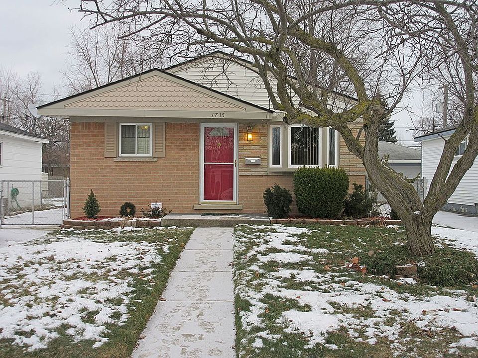 1st image of 1715 Smith St