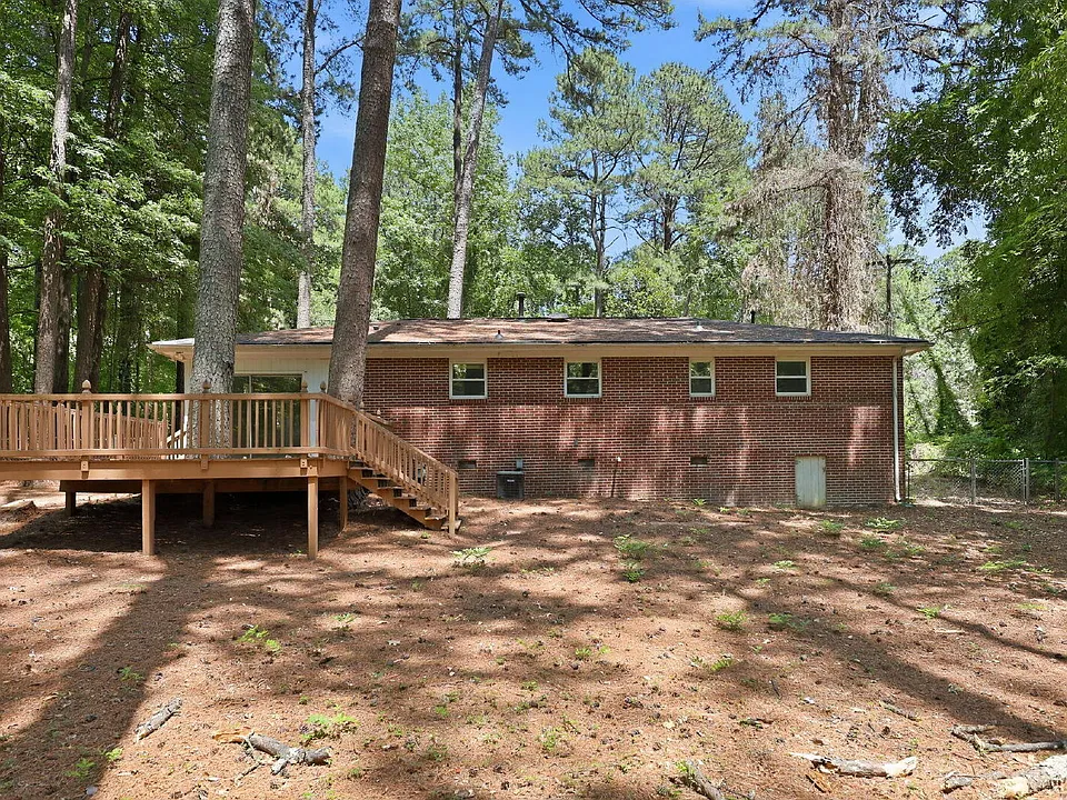 139 Windsor Cir