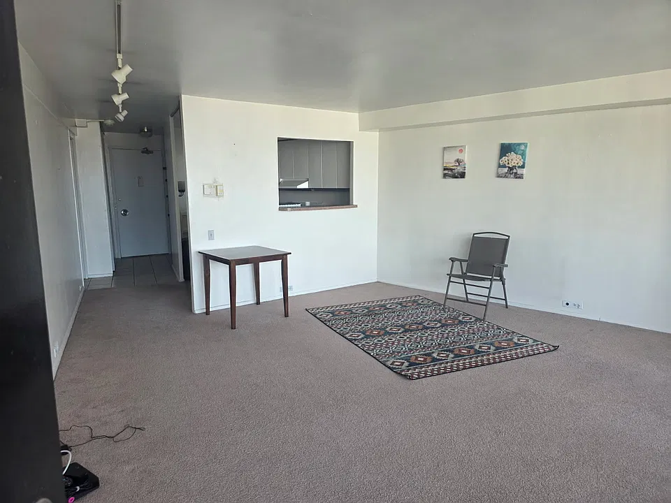 300 N State St #4228
