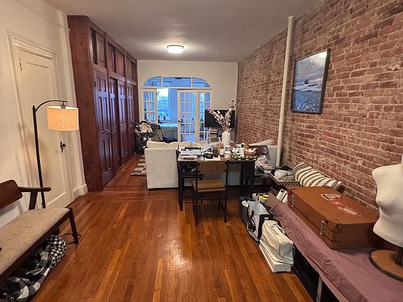 3rd image of 452 W 47th St APT 2C