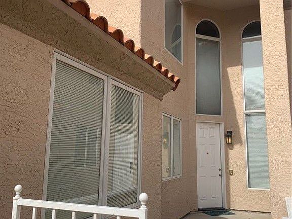 4th image of 3167 Lido Isle Ct