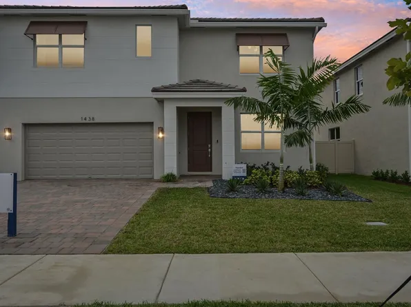 Hayden Plan, Parker Pointe