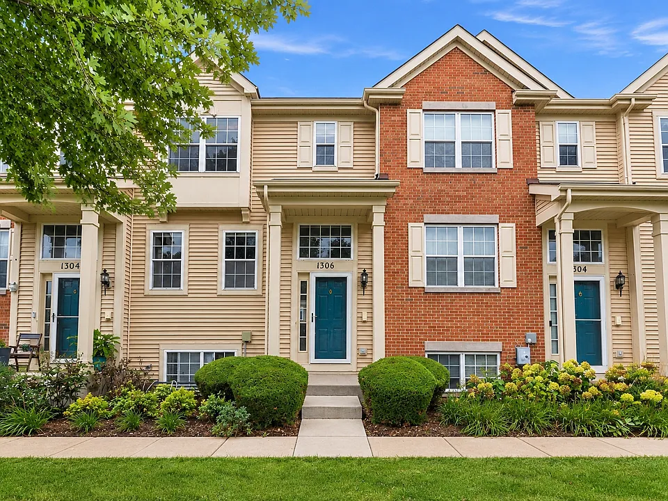 1306 Shamrock Ln