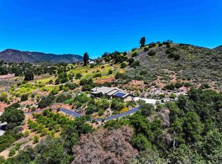 2021 Willow Glen Rd, Fallbrook, CA 92028