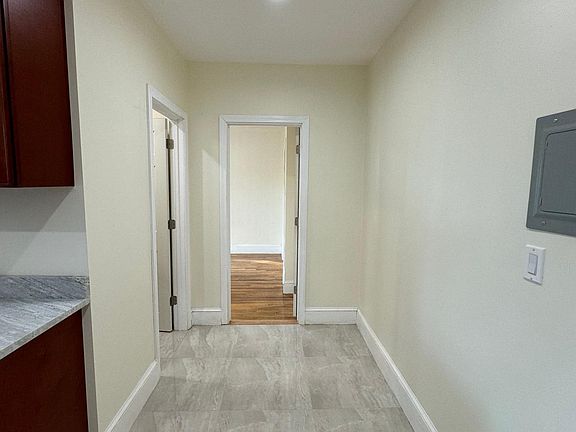 4th image of 73 Safford St #1