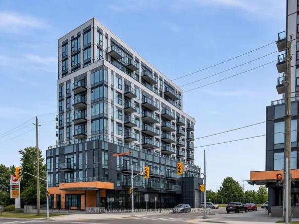 7439 Kingston Rd, Toronto, ON