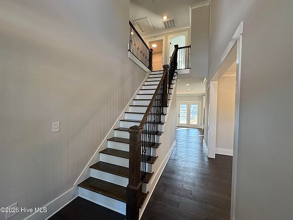 4th image of 629 Watauga Lane #573