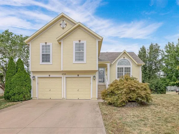 604 Derby St, Raymore, MO 64083